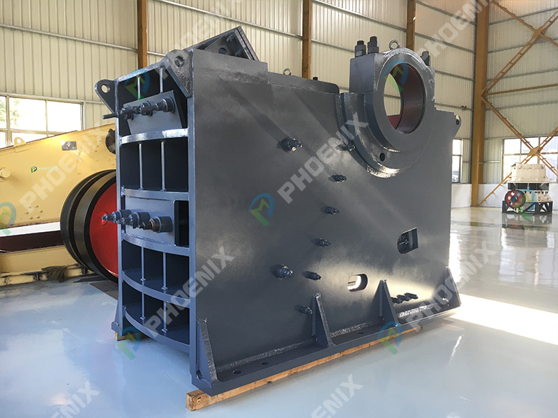 鄂式破碎機(jī)為什么機(jī)架會(huì)開裂？